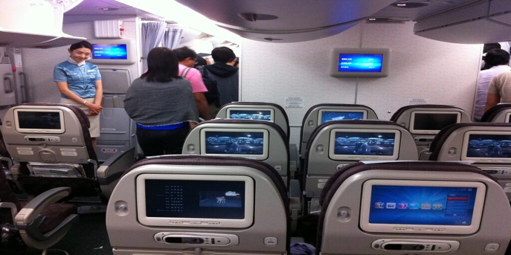 Korea Air Airbus A380 Economy class - Korean Air reviews