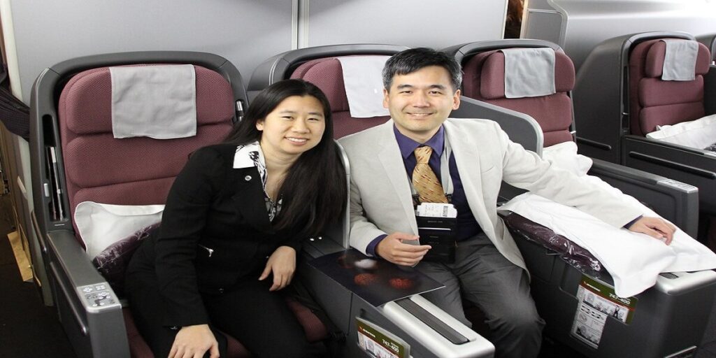 Qantas QF18 747 Business Class Seat Comfort