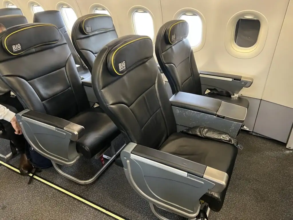 AirlinesPolicies-first class on spirit airlines